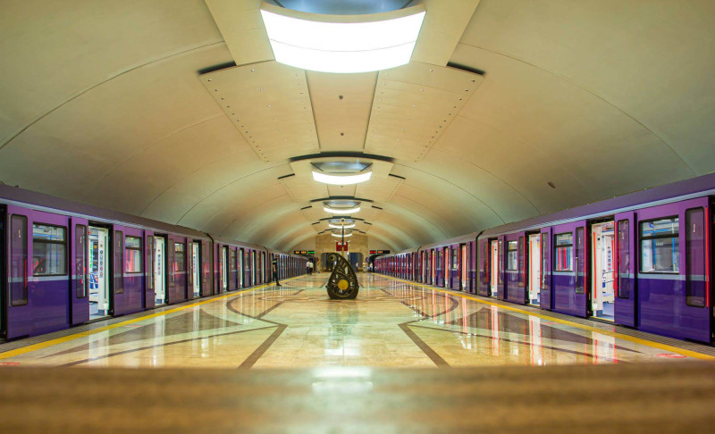 Bakı metropolitenində avqustda nə qədər sərnişin daşınıb?