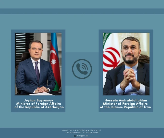 Ceyhun Bayramov İranlı həmkarı ilə telefonda danışıqlar aparıb