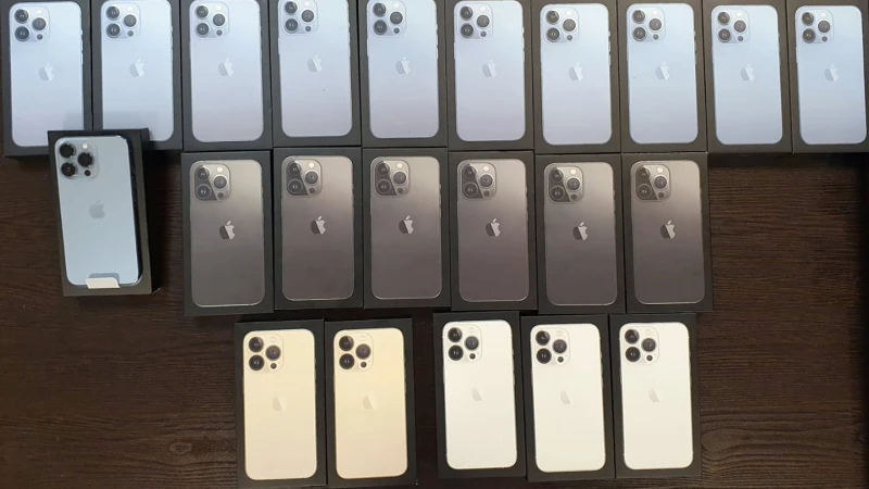 Sərhəddən 22 iPhone-un qanunsuz keçirilməsinin qarşısı alınıb