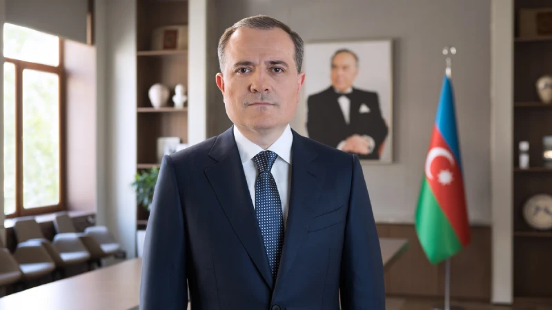20 manatlıq əskinasların dizaynı dəyişdirilir