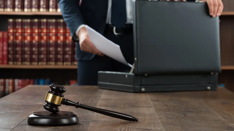 Prezident vəkil adından qanunsuz istifadəyə görə cərimələrin dispozisiyasındakı dəyişikliyi təsdiqləyib