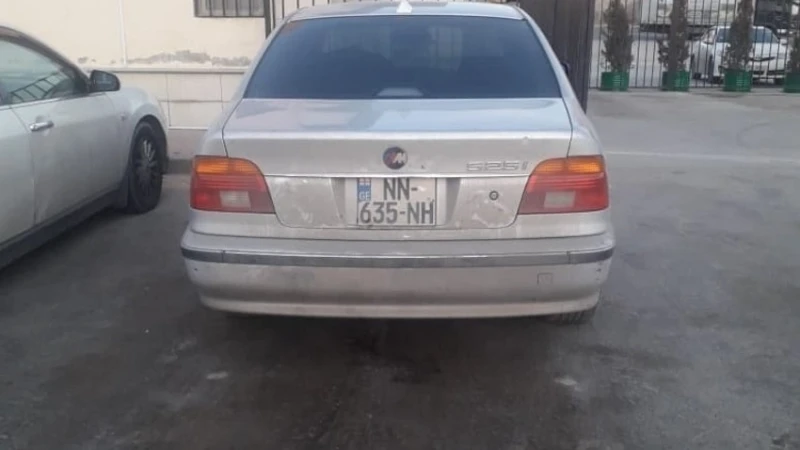 Ucarda məktəbin tavanı uçub
