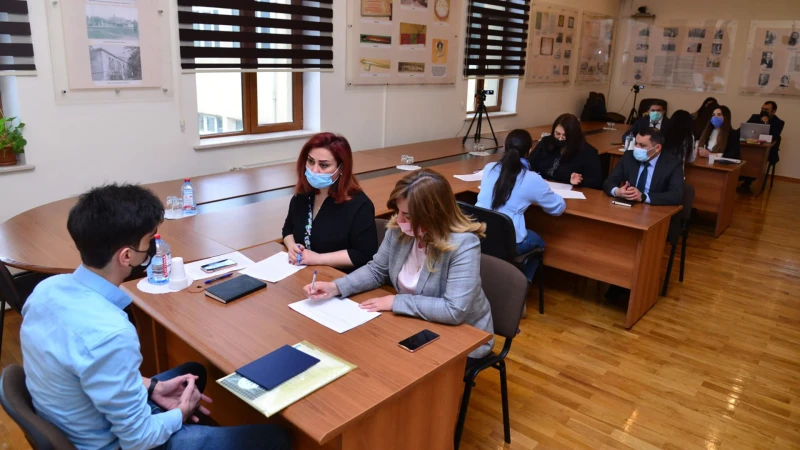 Psixoloqların məktəbə işə qəbulu üzrə müsahibələr keçirilir