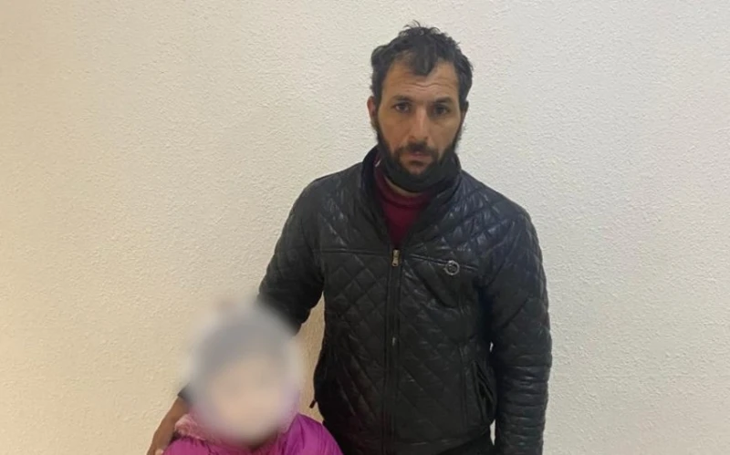 Azyaşlı bacısı qızını diləndirən şəxs saxlanılıb