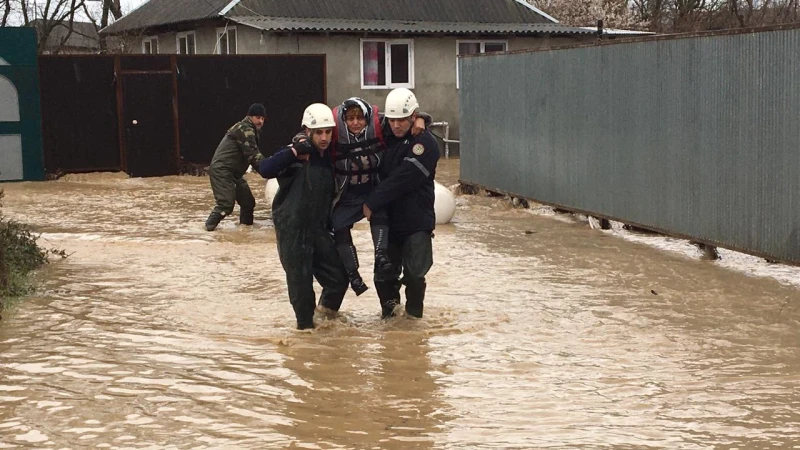 Masallı və Cəlilabadda seldən əziyyət çəkənlərə kompensasiya ödəniləcək