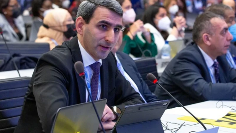 Azərbaycanda genişzolaqlı internet 2024-cü ilə qədər tətbiq olunacaq