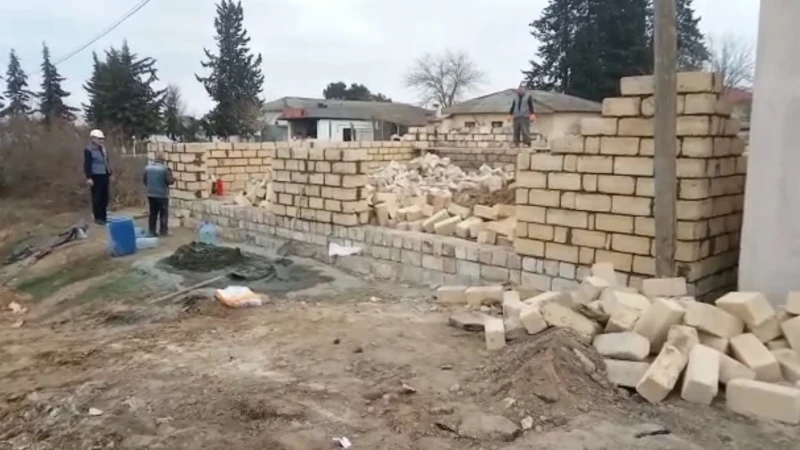 Biləsuvarda qanunsuz tikintinin qarşısı alınıb