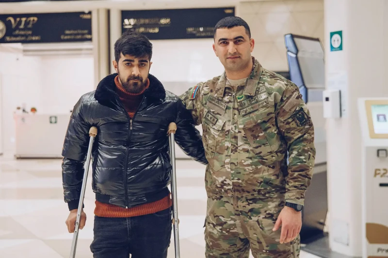 Türkiyədə müalicə alan yeddi qazimiz Vətənə geri döndü