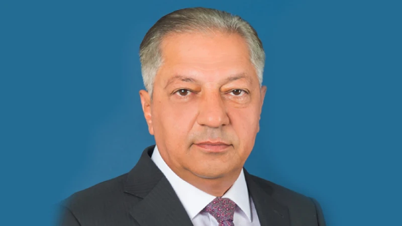 Cavanşir Feyziyev vəzifəsini tərk edir