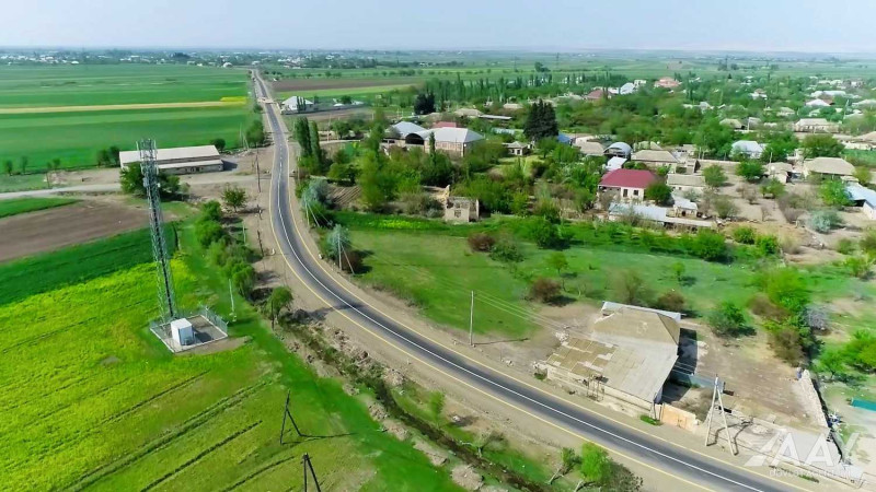 Goranboyda 6 yaşayış məntəqəsini birləşdirən yol istifadəyə verilib