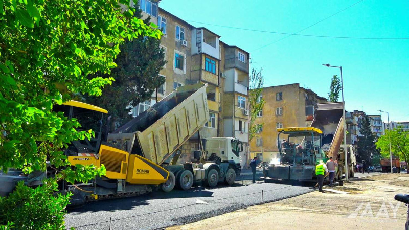 Paytaxtın Tofiq Abbasov küçəsi təmir edilir