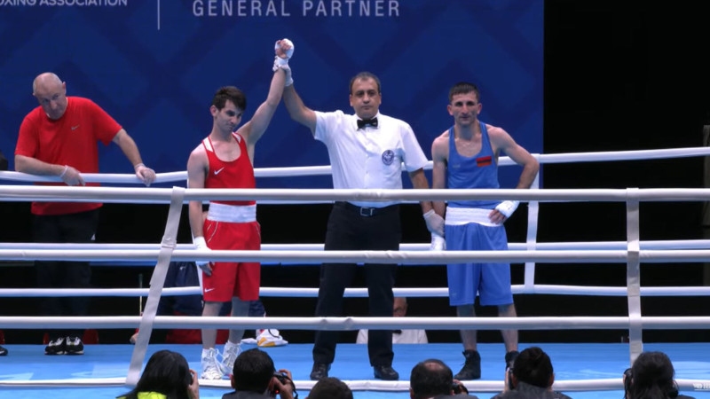 Daha bir azərbaycanlı boksçu İrəvanda ermənini məğlub edib