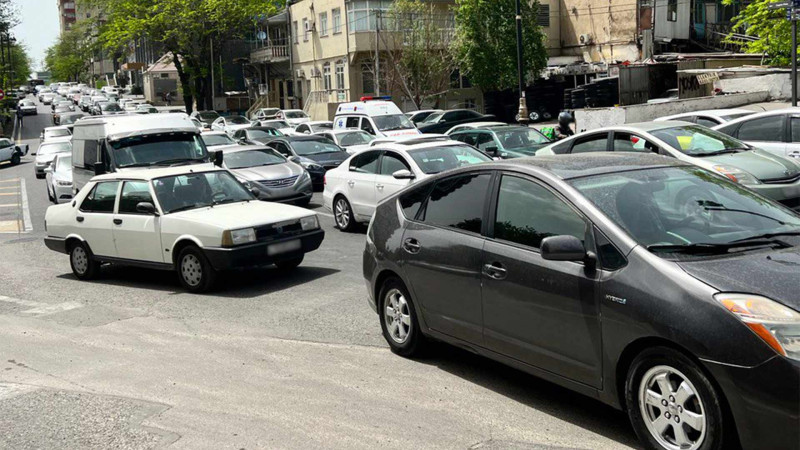 Paytaxt yollarında son vəziyyət: sıxlıq olan küçələr