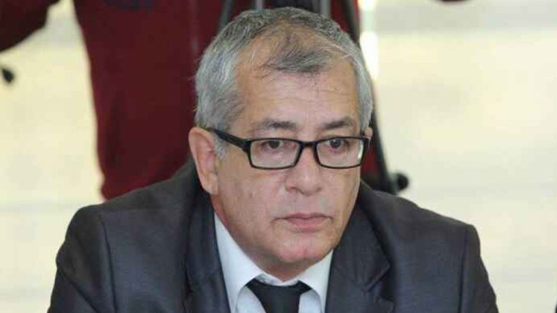 Vəkil Elçin Qəmbərov yarım milyon manatın mənimsənilməsində ittiham olunur