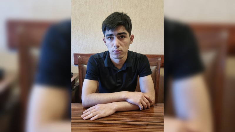 18 yaşlı dələduz: “kreditə pul verilir” adı ilə 100-dən artıq vətəndaşa ziyan vuran şəxs saxlanılıb - VİDEO