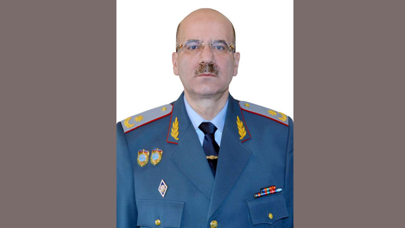 Rüşvət almaqda şübhəli bilinən gömrük generalı həbs edilib