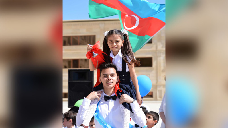 DİN “Son zəng”lə bağlı valideyn və məzunlara müraciət edib