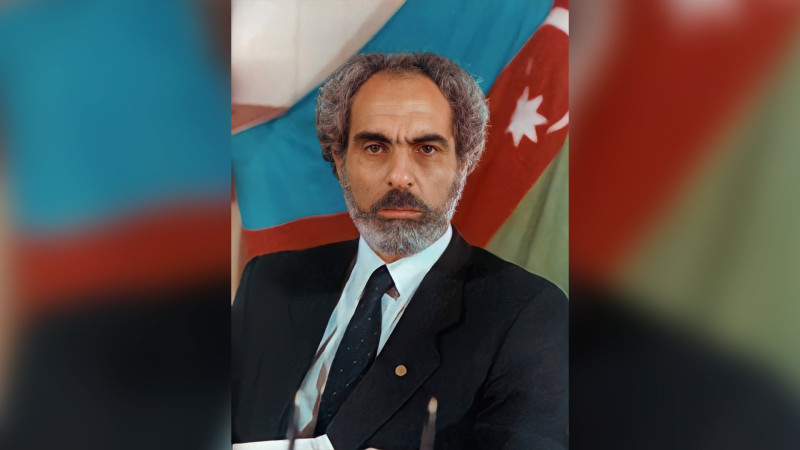 Azərbaycanın ikinci prezidenti Əbülfəz Elçibəyin doğum günüdür
