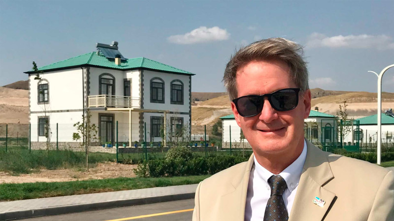 Britaniya səfiri Zəngilanın Ağalı kəndinə səfər edib