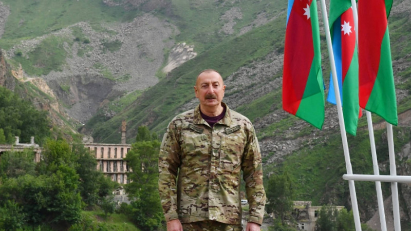 İlham Əliyev Göygöl, Kəlbəcər və Laçın rayonlarına səfər edib