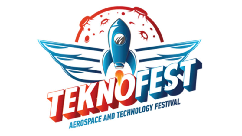 Teknofest-də iştirak edən Azərbaycanın hərbi pilotları mükafatlandırılıb