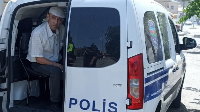 Bakıda parkda yanğın törədən şəxs saxlanılıb