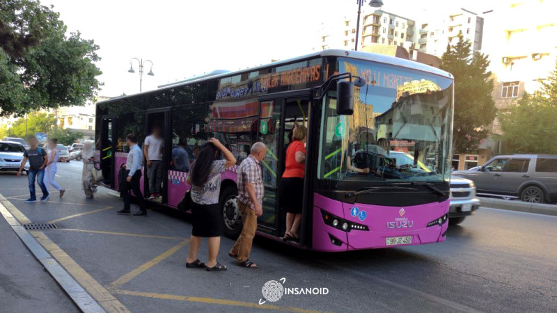 Bu il neçə nəfər avtobus və taksilərdən istifadə edib?