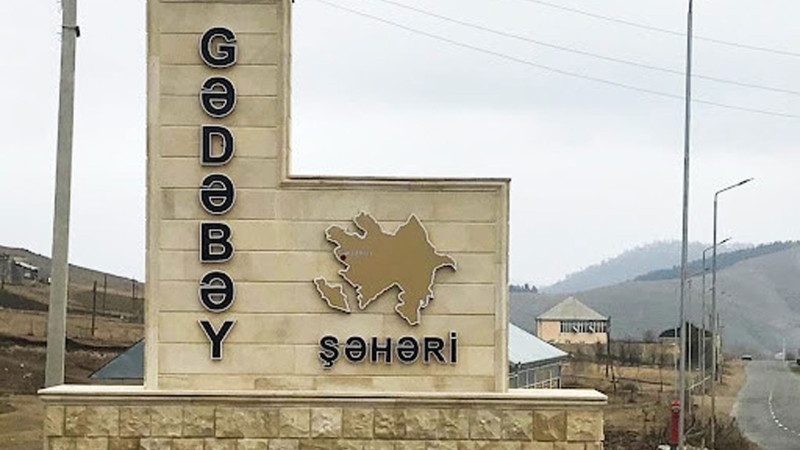 Oğul anasına görə atasını döyərək öldürüb