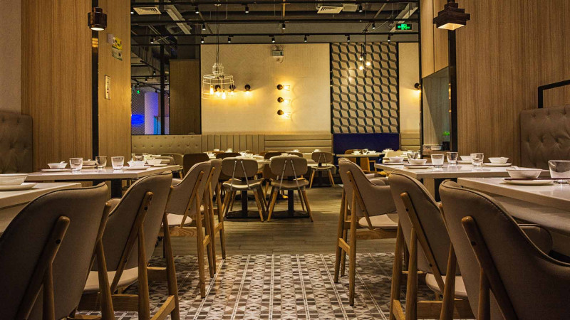 Bu gün restoranlar saat 02:00-dək işləyəcək