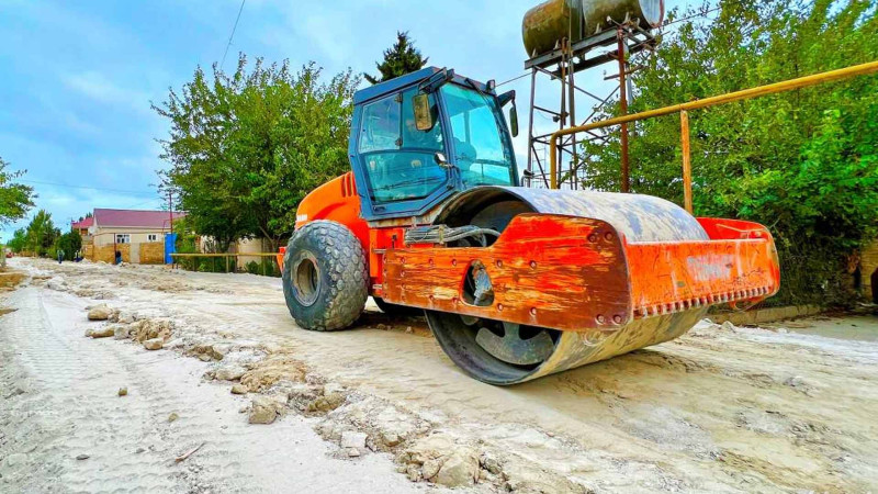 AAYDA: Buzovna qəsəbəsinin bu küçəsi təmir olunur