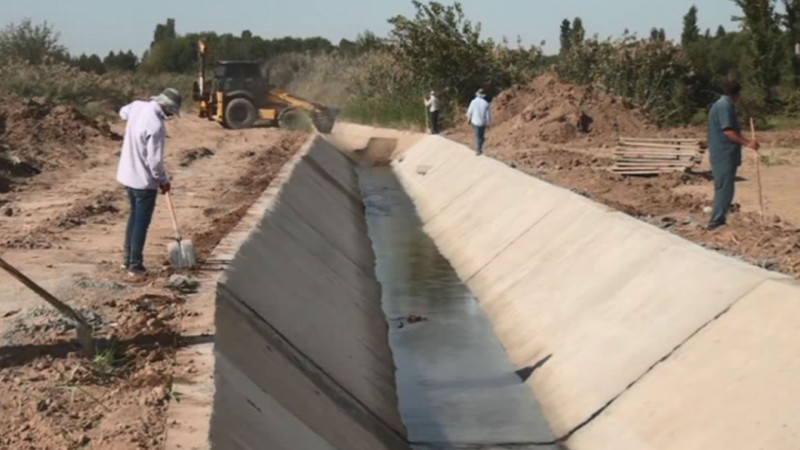 Füzulidə beton kanal çəkilir