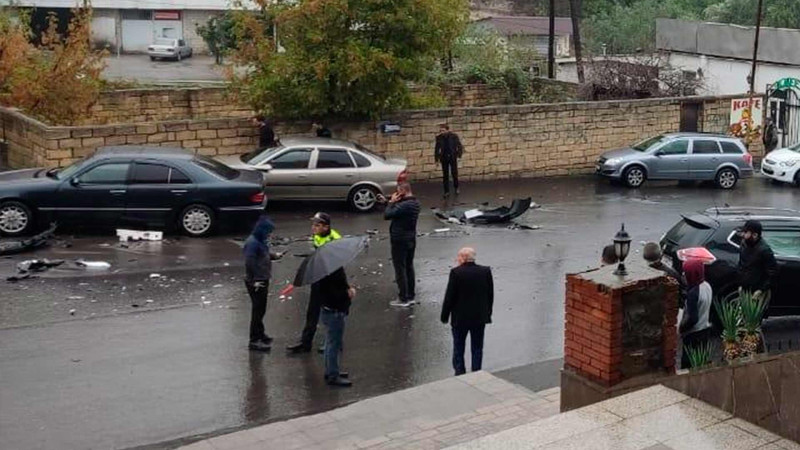Şəkidə zəncirvari yol qəzası baş verib