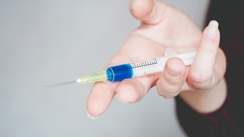 Qubada 8 yaşlı uşaq antibiotikə görə dünyasını dəyişib