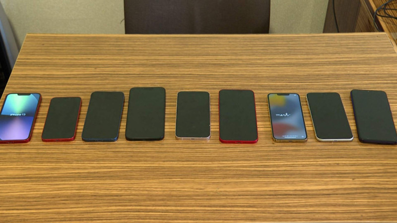 Bakıda mağazadan 13 ədəd “İphone” oğurlayan şəxsin arzuları suya düşüb