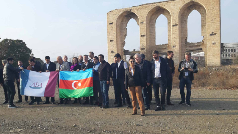 Beynəlxalq ekspertlər Ağdam Cümə məscidində olublar