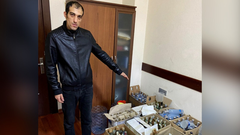 Bakıda saxta spirtli içkilər hazırlayan şəxs tutulub