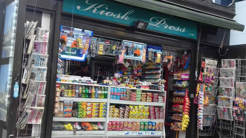 Bakıda köşkə basqın edilib, satıcı hədələnib