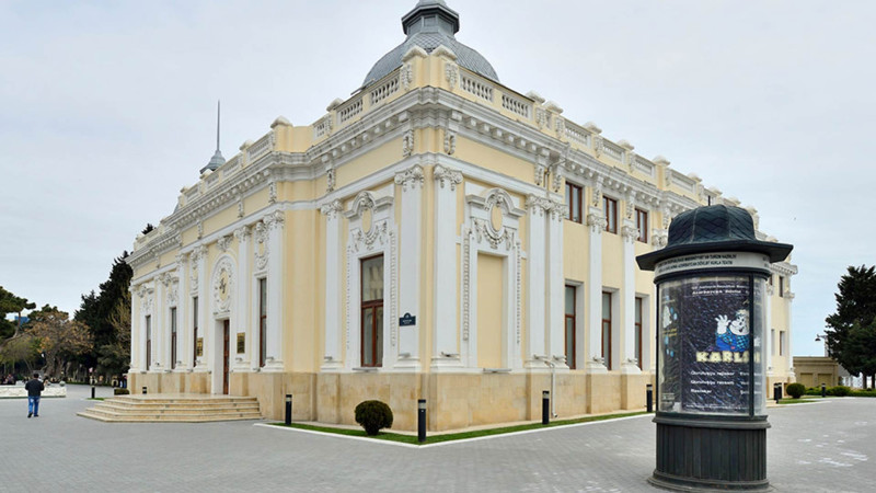 Mədəniyyət Nazirliyi Kukla Teatrında yoxlamalar aparır