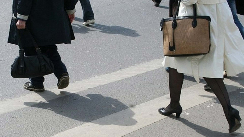 Tərtərdə avtomobil 41 yaşlı qadını vurub