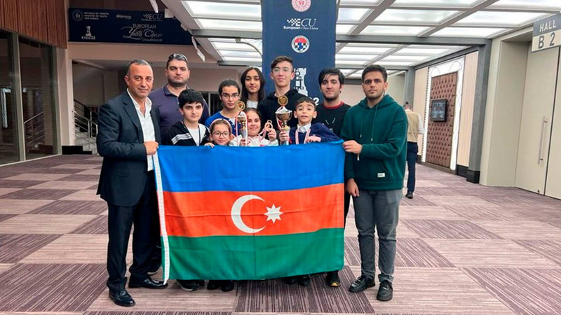 Azərbaycanın iki şahmatçısı Avropa çempionatında medal qazanıb