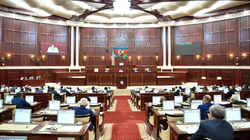 Milli Məclis Fransa Senatının qətnaməsi ilə bağlı bəyanat qəbul edib