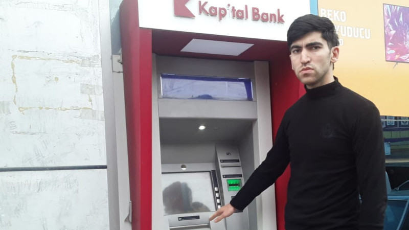 Pensiya kartlarından pul qarət edən şəxs tutulub