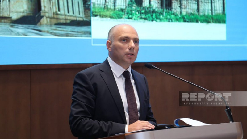 Mədəniyyət naziri kino sahəsində fəaliyyət göstərən şəxslərlə görüşüb