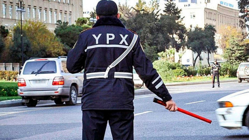 Yol polisi bayram günləri ilə əlaqədar sürücülərə müraciət edib