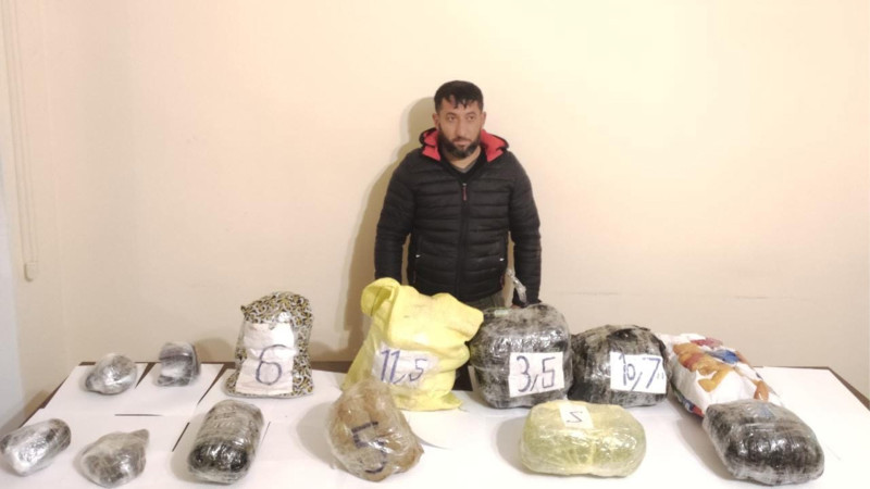Astarada Azərbaycana 42 kq narkotik keçirilməsinin qarşısı alınıb