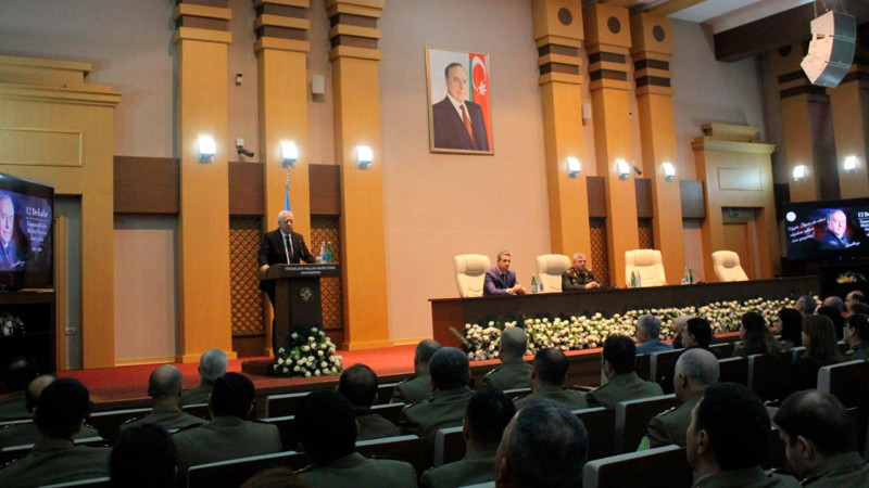 Heydər Əliyev FHN-in Akademiyasında anılıb