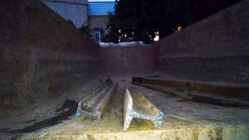 Şirvanda dəmir yolu relslərini kəsən 3 nəfər saxlanılıb