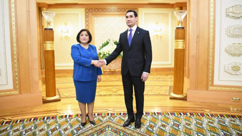 Sahibə Qafarova Türkmənistan Prezidenti ilə görüşüb