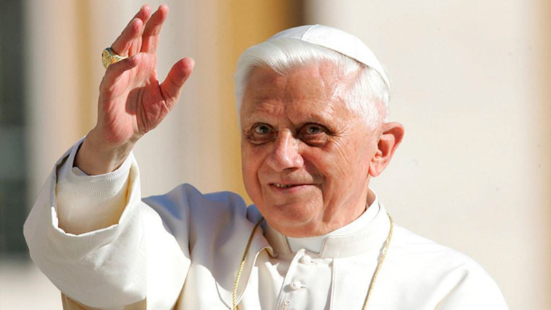 Keçmiş Roma Papası XVI Benedikt 95 yaşında vəfat edib