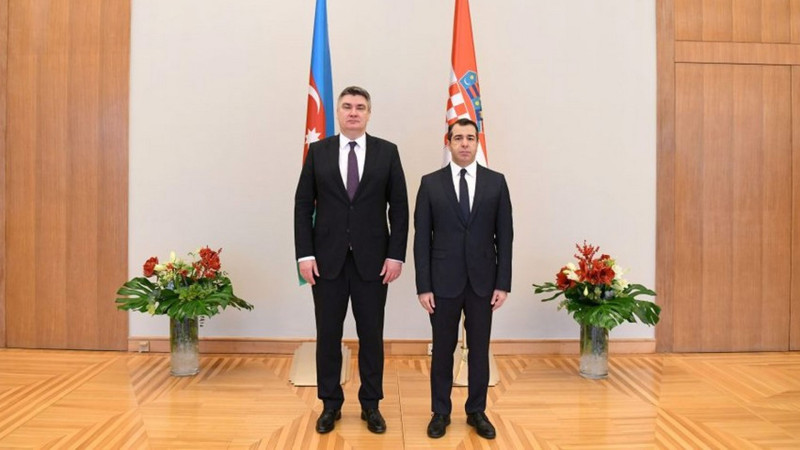 Azərbaycan səfiri etimadnaməsini Xorvatiya prezidentinə təqdim edib